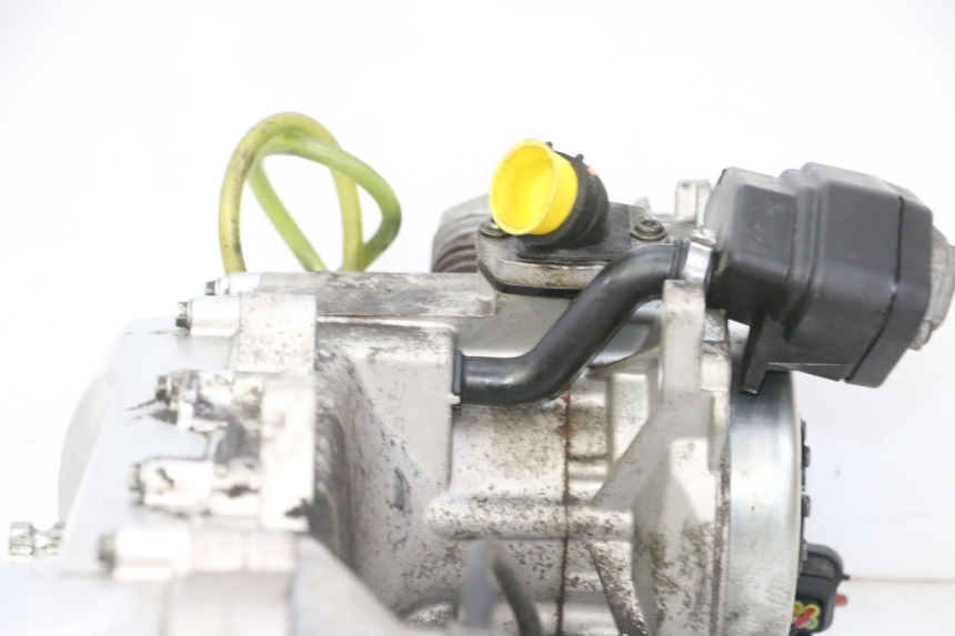 photo de MOTOR PIAGGIO FLY 2T 50 (2004 - 2017) - Gesamtansicht des Produkts