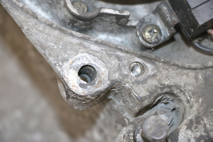 photo de MOTOR PIAGGIO FLY 4T 50 (2013 - 2017) - Zoom auf Komponenten