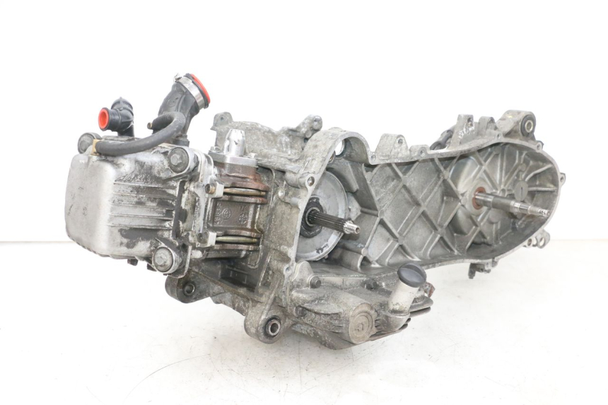 photo de MOTOR PIAGGIO FLY 4T 50 (2013 - 2017) - Detaillierte Sichtprüfung