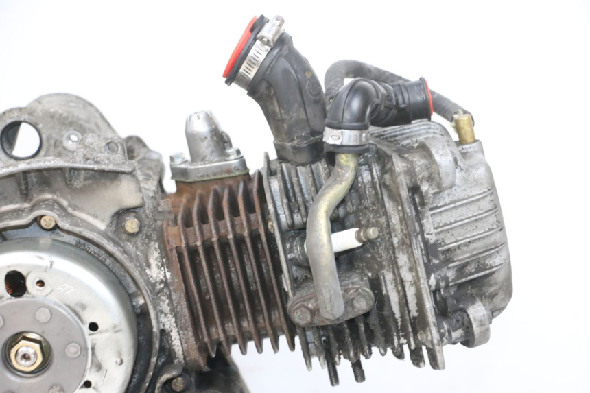 photo de MOTOR PIAGGIO FLY 4T 50 (2013 - 2017) - Zoom auf Gebrauchszustand