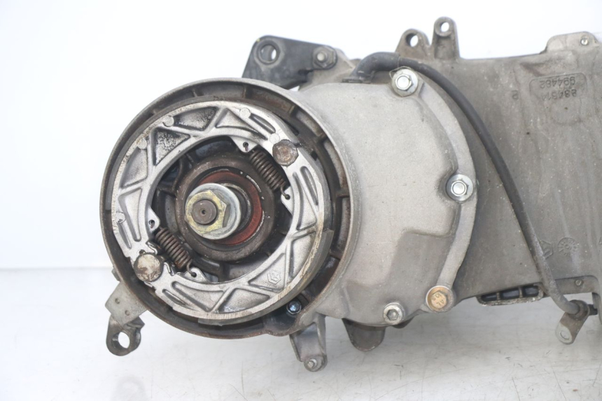 photo de MOTOR PIAGGIO FLY 125 (2005 - 2012) - Details der Befestigungspunkte