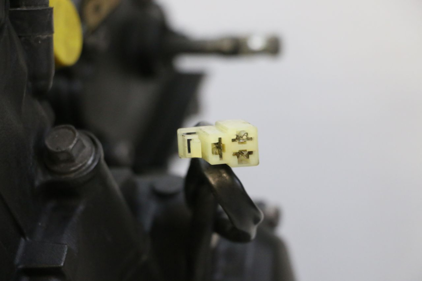 photo de MOTOR YAMAHA FZ6 FAZER S2 600 (2007 - 2011) - Detaillierte Sichtprüfung