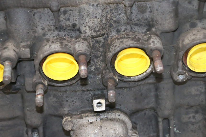 photo de MOTOR YAMAHA FZ6 FAZER S2 600 (2007 - 2011) - Profilansicht des Ersatzteils