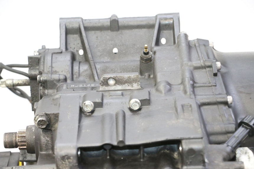 photo de MOTOR YAMAHA FZ6 FAZER S2 600 (2007 - 2011) - Details der Befestigungspunkte