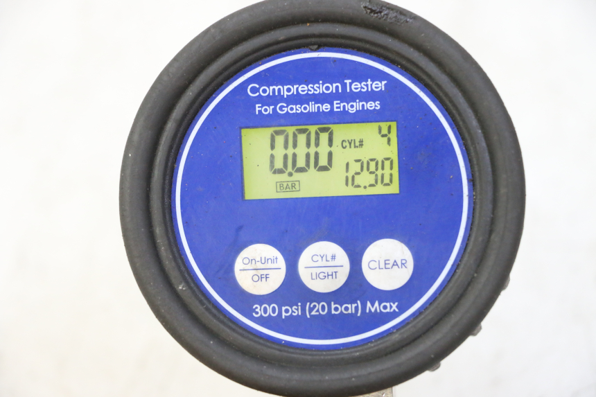 photo de MOTOR YAMAHA FZ6 FAZER S2 600 (2007 - 2011) - Zoom auf Komponenten