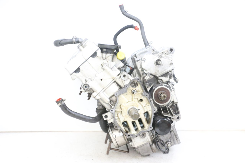 photo de MOTOR YAMAHA FZ6 N FAZER 600 (2004 - 2006) - Hauptansicht