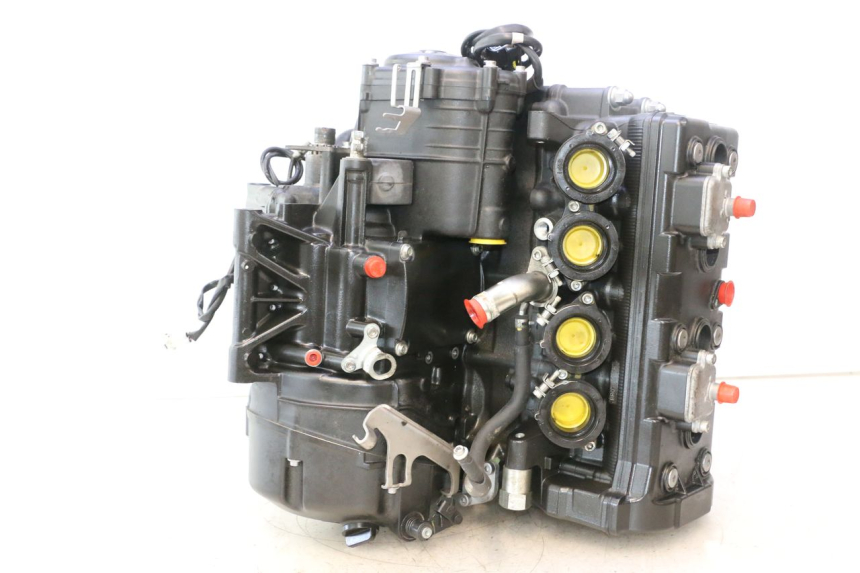 photo de MOTOR YAMAHA FZ8 800 (2010 - 2016) - Charakteristische Merkmale