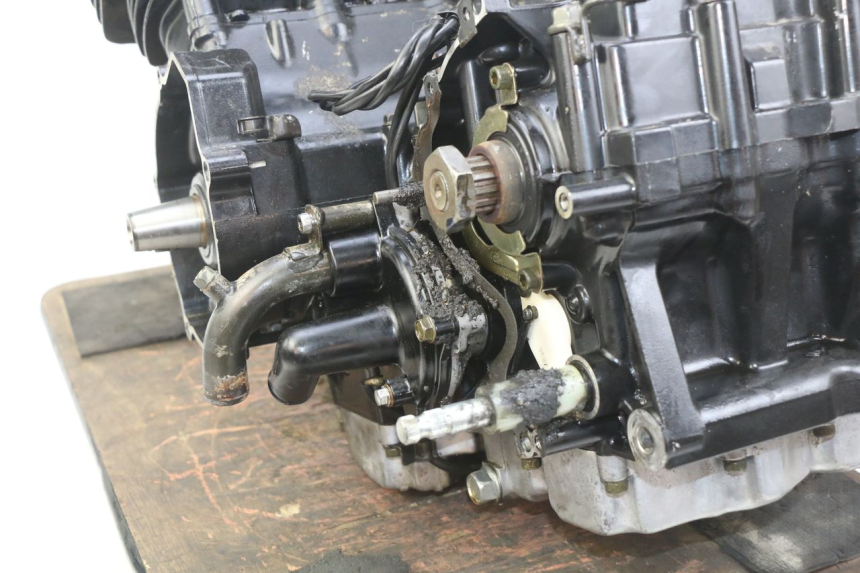 photo de MOTOR YAMAHA FZS FAZER 600 (1998 - 2001) - Ergänzendes Produktfoto