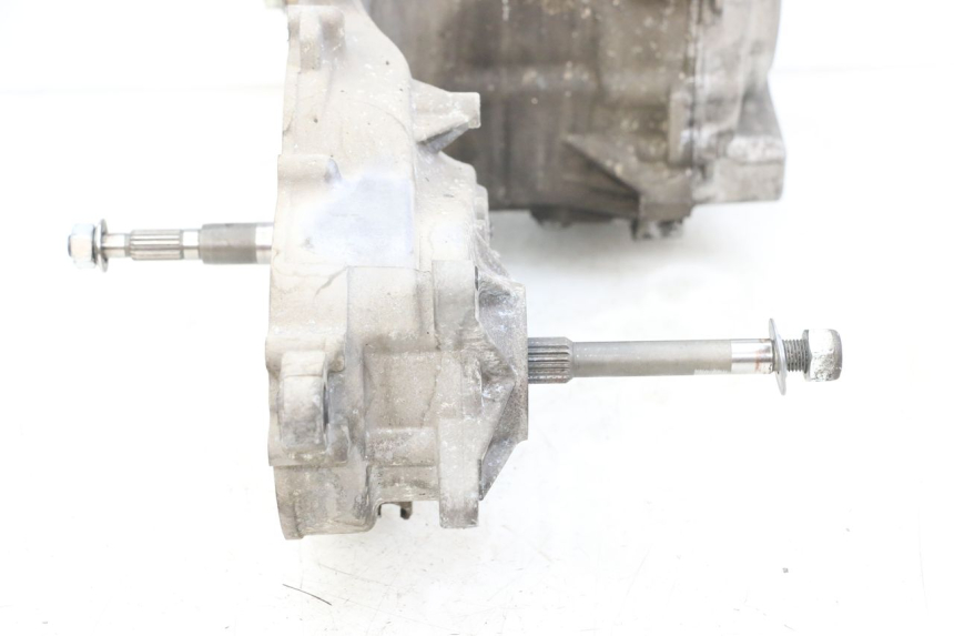 photo de MOTOR PEUGEOT GEOPOLIS RS 125 (2007 - 2009) - Details der Befestigungspunkte