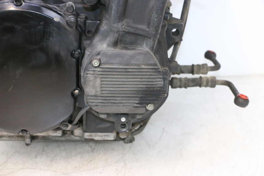 photo de MOTOR KAWASAKI GPX F ZX750F 750 (1986 - 1990) - Detaillierte Sichtprüfung
