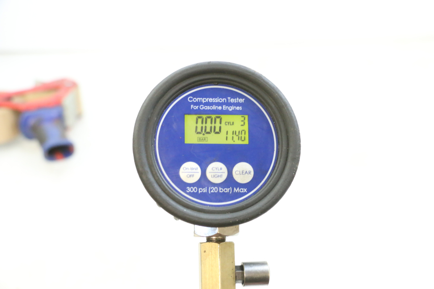 photo de MOTOR KAWASAKI GPX R WARBIRD 600 (1988 - 1993) - Hochauflösende Nahaufnahme