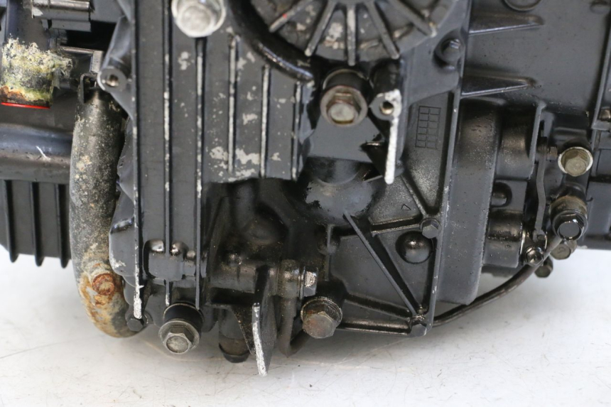 photo de MOTOR KAWASAKI GPZ RX 1000 (1986 - 1988) - Alternative Perspektive