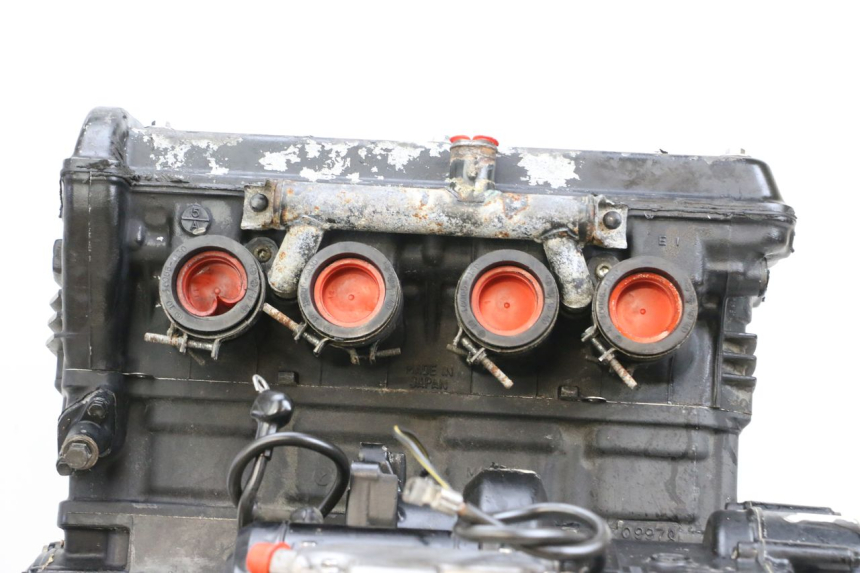 photo de MOTOR KAWASAKI GPZ RX 1000 (1986 - 1988) - Oberflächenzustand und Material