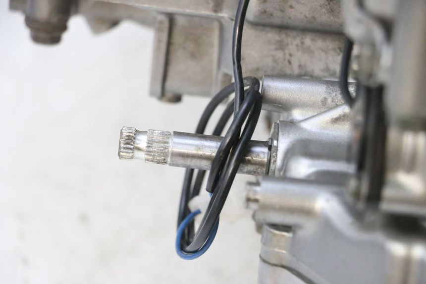 photo de MOTOR SUZUKI GSF N BANDIT 600 (1996 - 1999) - Hochauflösende Nahaufnahme