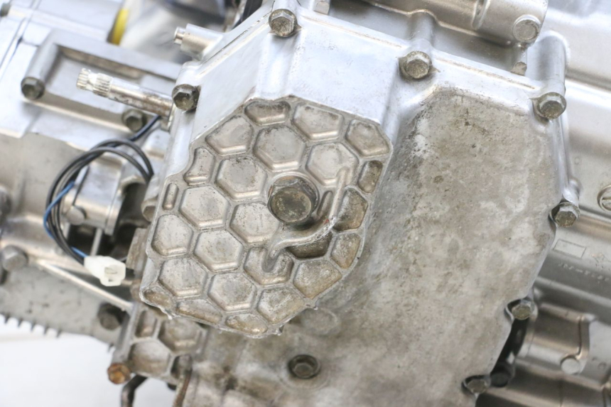 photo de MOTOR SUZUKI GSF N BANDIT 600 (1996 - 1999) - Zoom auf Gebrauchszustand