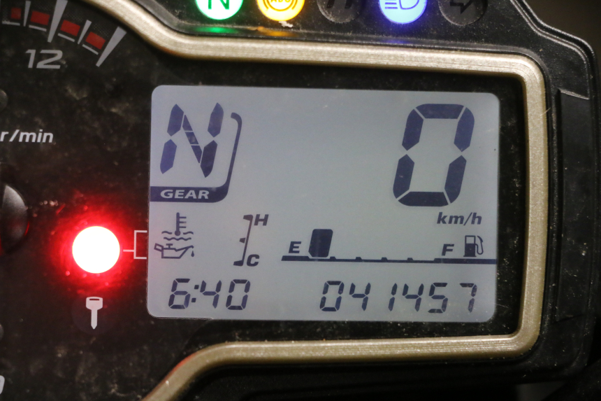 photo de MOTOR SUZUKI GSR 750 (2011 - 2017) - Technische Nahaufnahme