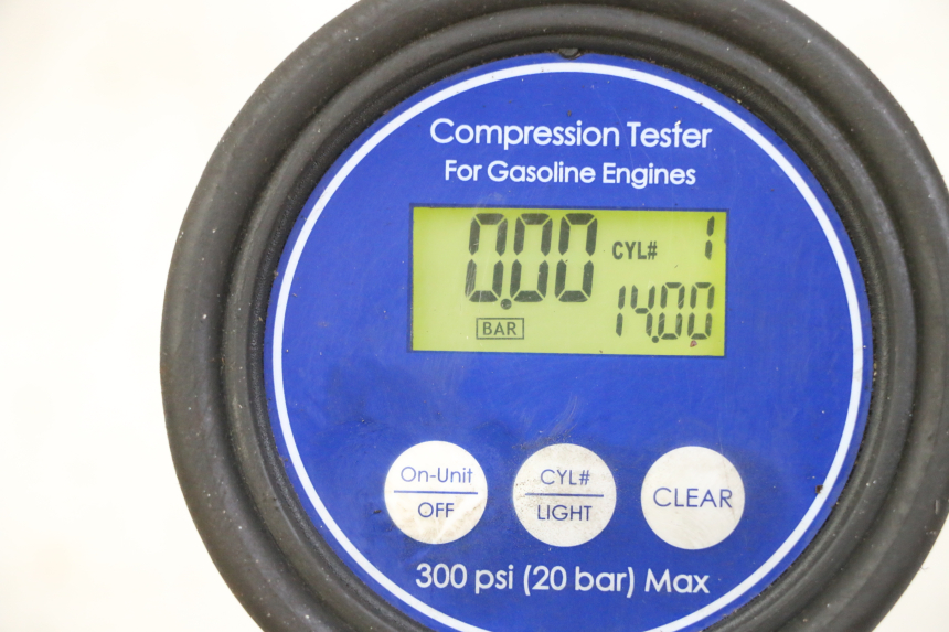 photo de MOTOR SUZUKI GSR 750 (2011 - 2017) - Gesamtansicht des Produkts