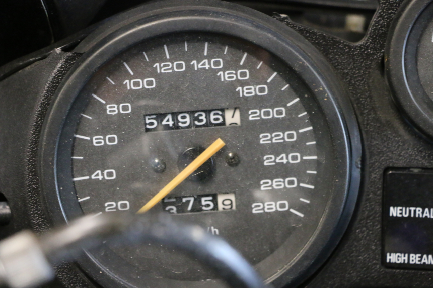 photo de MOTOR SUZUKI GSX F GSXF 750 (1988 - 1998) - Detaillierte Sichtprüfung