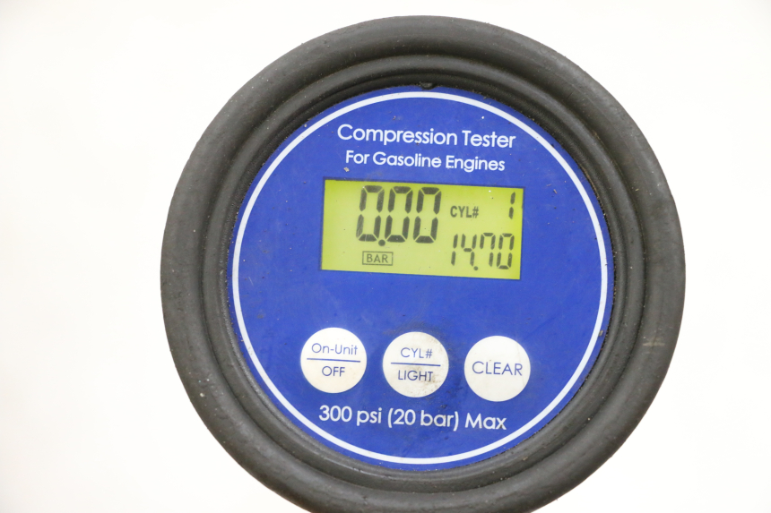 photo de MOTOR SUZUKI GSXR GSX-R 1000 (2003 - 2004) - Gesamtansicht des Produkts