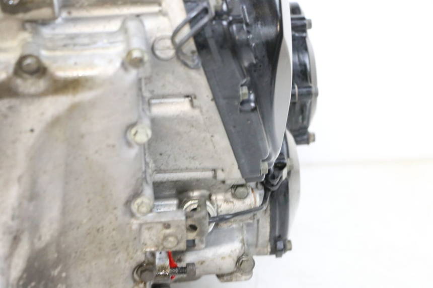 photo de MOTOR SUZUKI GSXR GSX-R 1000 (2003 - 2004) - Alternative Perspektive