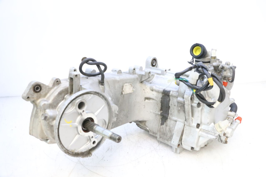 photo de MOTOR SYM GTS EVO 125 (2009 - 2013) - Oberflächenzustand und Material