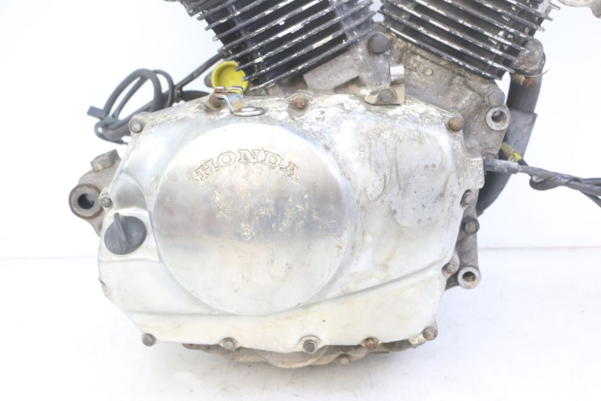 photo de MOTOR HONDA VT C2 SHADOW 750 (1997 - 2001) - Weitere Ansicht des Artikels