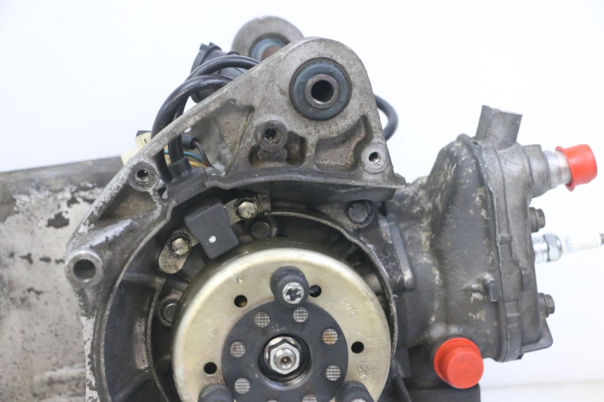 photo de MOTOR PEUGEOT JET FORCE CARBU 50 (2003 - 2016) - Detaillierte Sichtprüfung