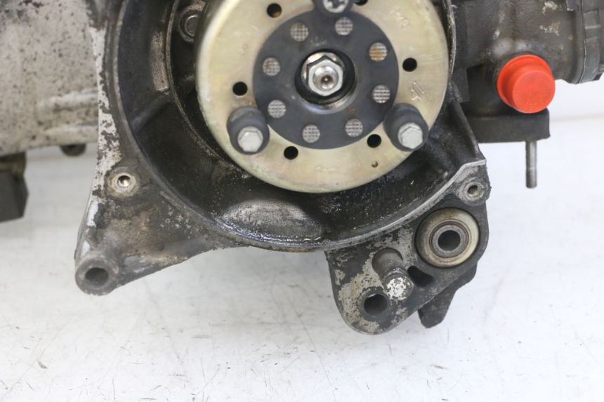 photo de MOTOR PEUGEOT JET FORCE CARBU 50 (2003 - 2016) - Fokus auf die Struktur