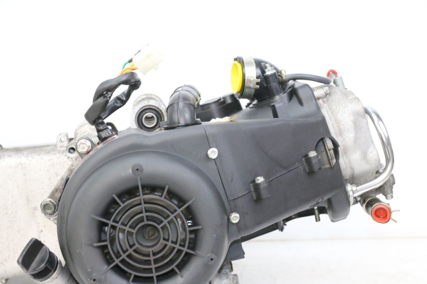 photo de MOTOR JM MOTORS VX 125 (2022 - 2025) - Zoom auf Komponenten