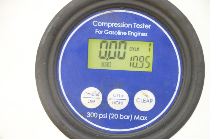 photo de MOTOR YAMAHA JOG R 50 (2004 - 2014) - Alternativer Blickwinkel