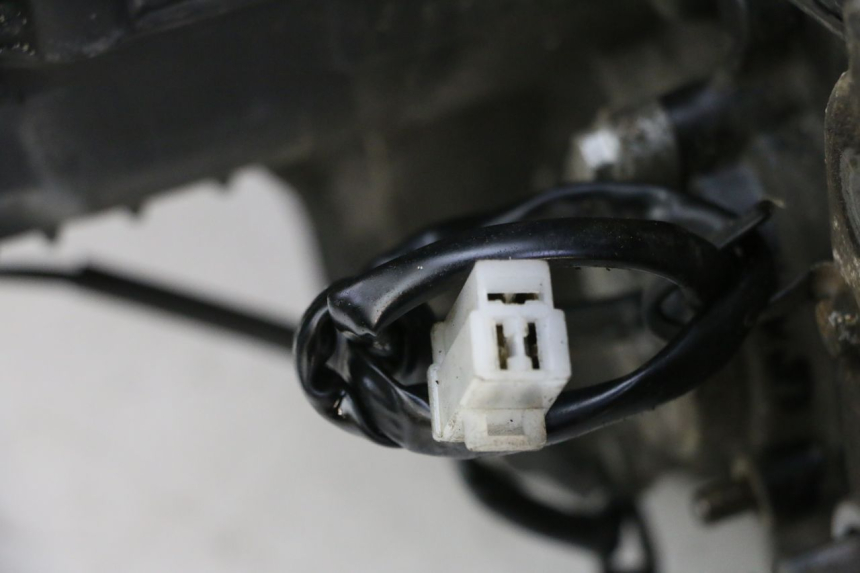 photo de MOTOR KAWASAKI ZR7 ZR-7 S 750 (1999 - 2004) - Oberflächenzustand und Material