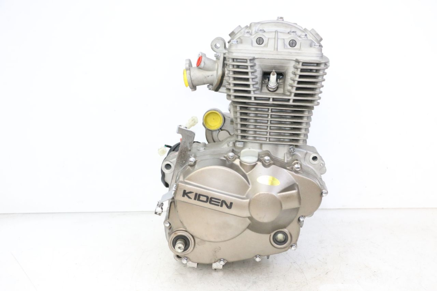 photo de MOTOR KIDEN KD125-G 125 (2018 - 2022) - Zoom auf Komponenten