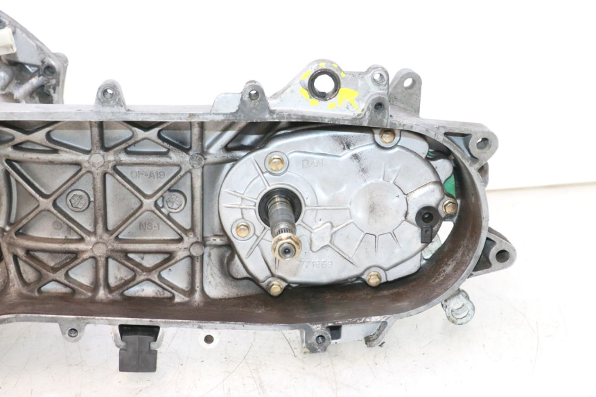 photo de MOTOR PEUGEOT KISBEE 2T 50 (2010 - 2017) - Alternative Perspektive