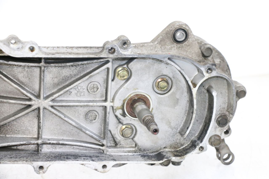 photo de MOTOR PEUGEOT KISBEE 4T 50 (2010 - 2017) - Zoom auf Komponenten