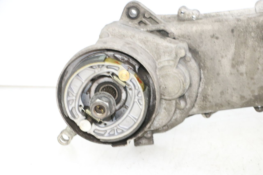 photo de MOTOR PEUGEOT KISBEE 4T 50 (2018 - 2022) - Fokus auf die Struktur