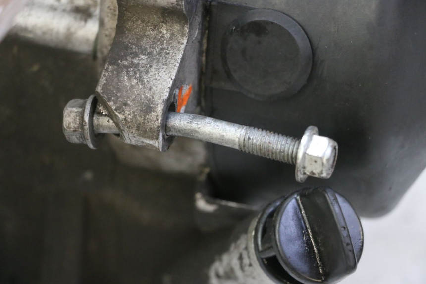 photo de MOTOR PEUGEOT KISBEE 4T 50 (2018 - 2022) - Zoom auf Gebrauchszustand