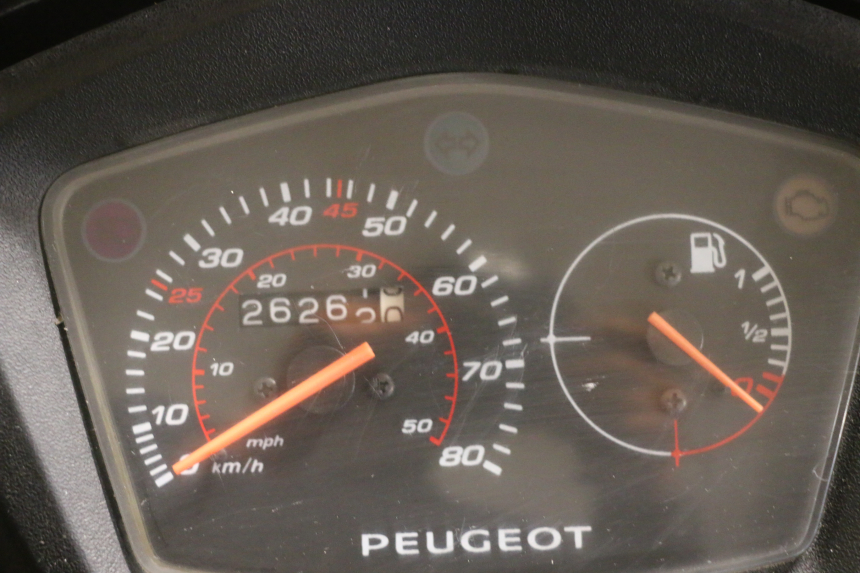 photo de MOTOR PEUGEOT KISBEE 4T 50 (2018 - 2022) - Alternative Perspektive