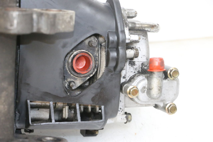 photo de MOTOR PEUGEOT KISBEE 4T 50 (2010 - 2017) - Oberflächenzustand und Material