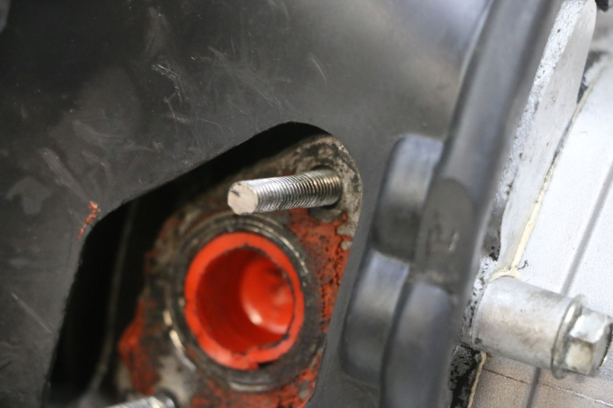 photo de MOTOR PEUGEOT KISBEE 4T 50 (2018 - 2022) - Zoom auf Gebrauchszustand