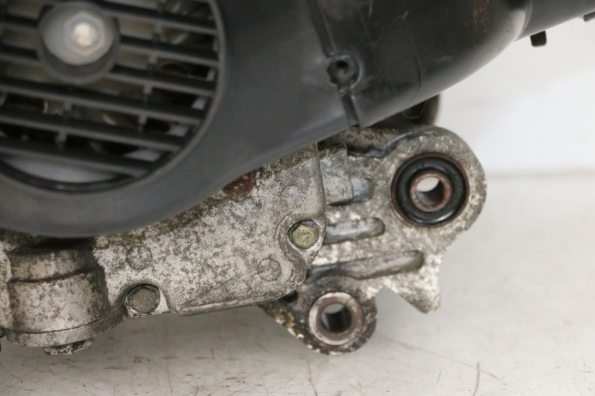 photo de MOTOR PEUGEOT KISBEE 4T 50 (2010 - 2017) - Weitere Ansicht des Artikels