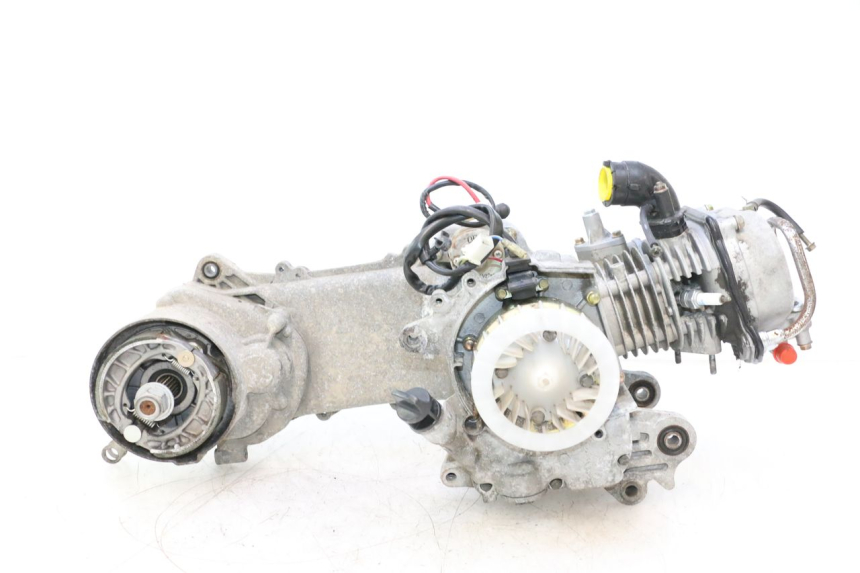 photo de MOTOR PEUGEOT KISBEE 4T 50 (2010 - 2017) - Weitere Ansicht des Artikels