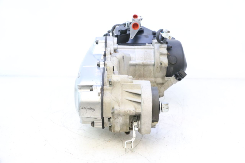 photo de MOTOR PEUGEOT KISBEE 4T 50 (2018 - 2022) - Zoom auf Komponenten