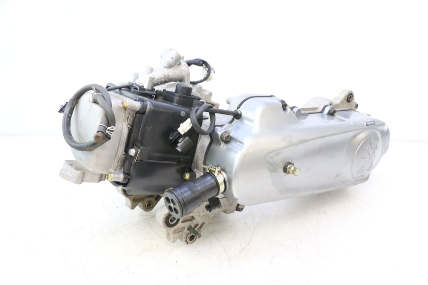 photo de MOTOR PEUGEOT KISBEE 4T 50 (2018 - 2022) - Profilansicht des Ersatzteils