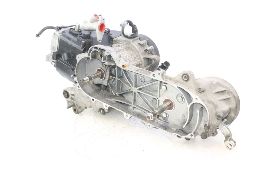 photo de MOTOR PEUGEOT KISBEE 4T 50 (2023 - 2026) - Zoom auf Gebrauchszustand