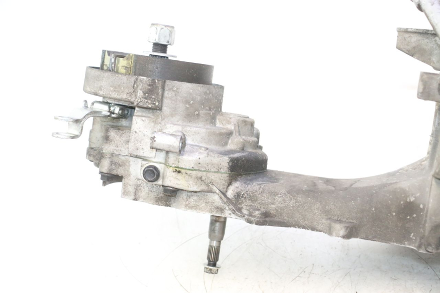 photo de MOTOR PEUGEOT KISBEE 4T 50 (2023 - 2026) - Oberflächenzustand und Material