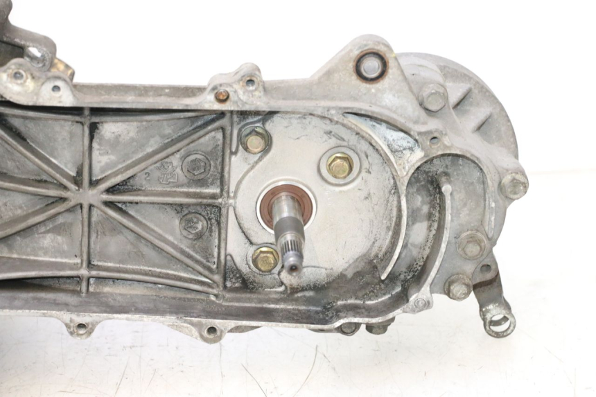 photo de MOTOR PEUGEOT KISBEE 4T 50 (2010 - 2017) - Detaillierte Sichtprüfung