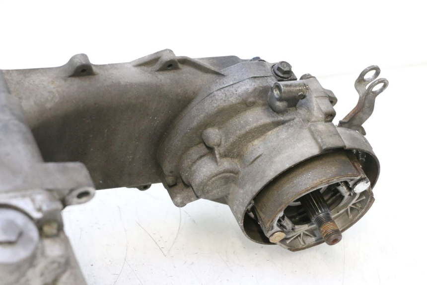 photo de MOTOR PEUGEOT KISBEE 4T 50 (2010 - 2017) - Technische Nahaufnahme