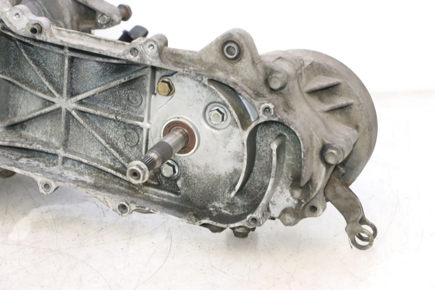 photo de MOTOR PEUGEOT KISBEE 4T 50 (2018 - 2022) - Fokus auf die Struktur