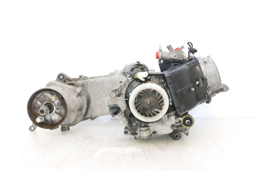photo de MOTOR PEUGEOT KISBEE 4T 50 (2018 - 2022) - Kennzeichnungen und Originalreferenzen