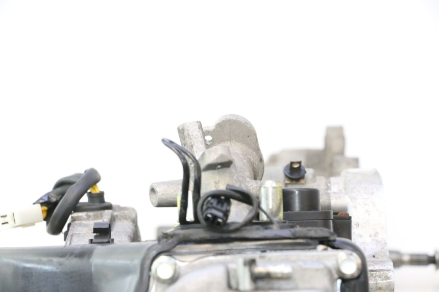 photo de MOTOR PEUGEOT KISBEE 4T 50 (2018 - 2022) - Kennzeichnungen und Originalreferenzen